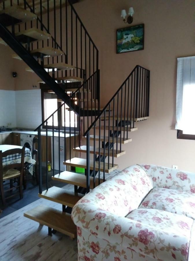 La Salceda Villa Torre Val De San Pedro Buitenkant foto